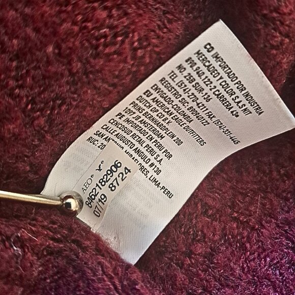 AMERICAN EAGLE OUTFITTERS Plum Cropped Cardigan, S - Picture 4 of 5